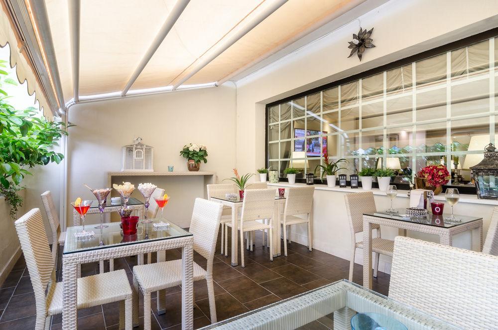 Hotel Martini Olbia Exterior photo